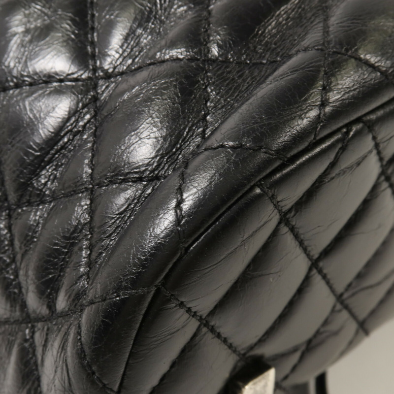 CHANEL 牛皮皮革Mountain Backpack Small鏈帶背包-12