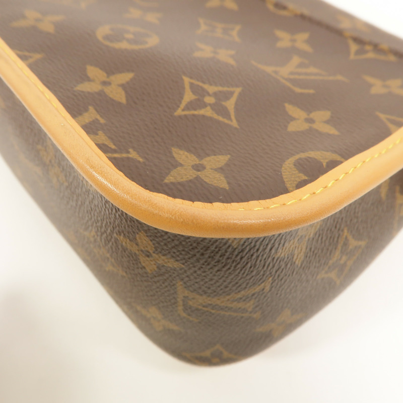 LOUIS VUITTON Monogram Diane肩背袋-11