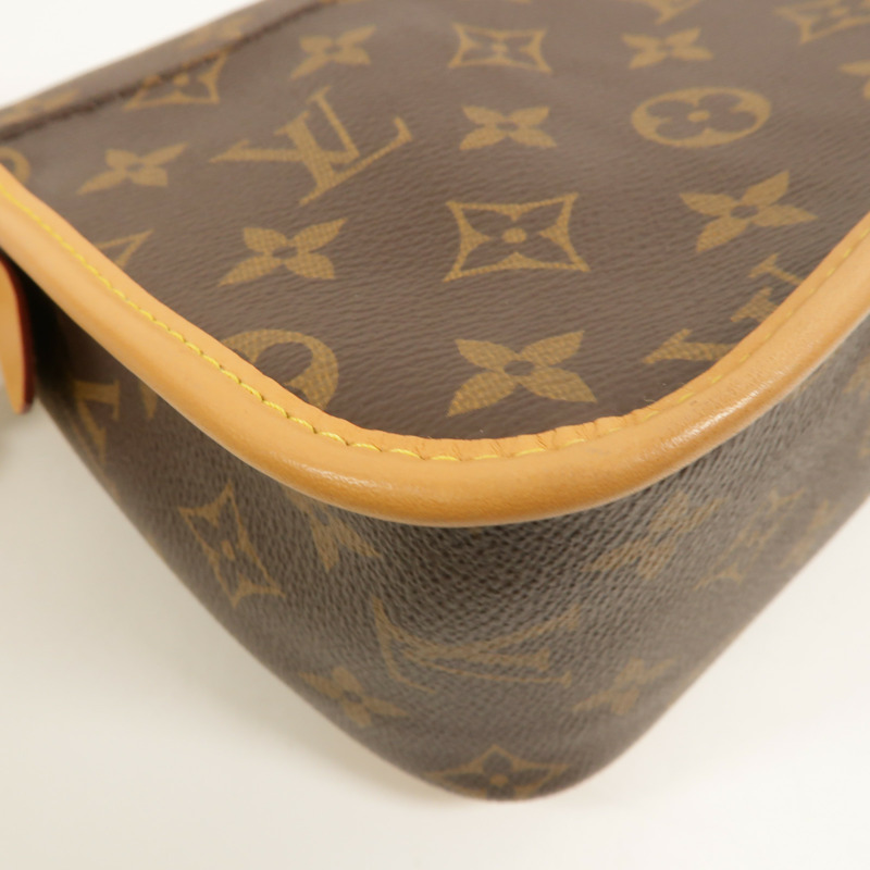 LOUIS VUITTON Monogram Diane肩背袋-12