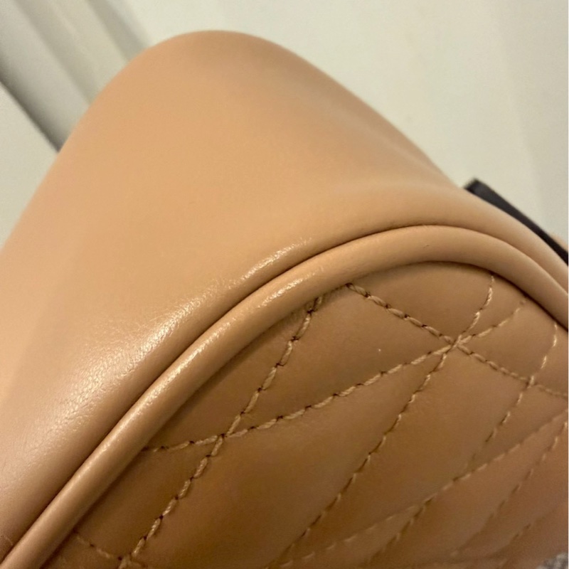 正品 Gucci二手近新Marmont奶茶銀釦拉鍊肩背/斜背包-8