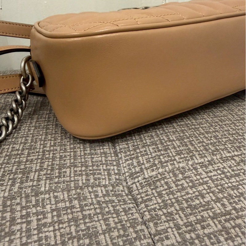 正品 Gucci二手近新Marmont奶茶銀釦拉鍊肩背/斜背包-14