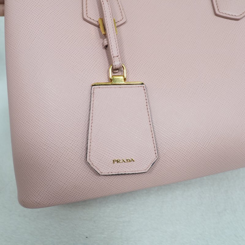 PRADA 粉紅色金扣兩用包-14
