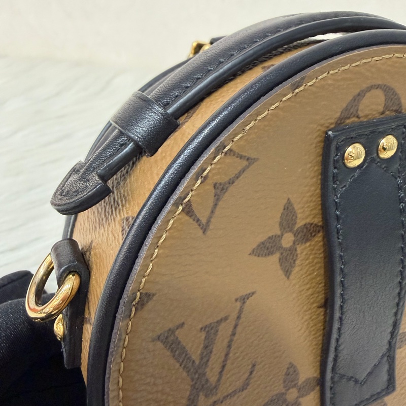 LV M83614 黑皮 原花 Mini Boîte Chapeau 圓餅 手提包 斜背包-30