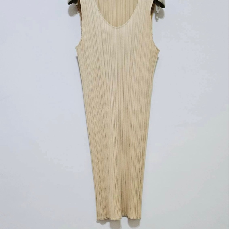 PLEATS PLEASE ISSEY MIYAKE 三宅一生 淺奶茶色背心洋裝/必備基本款/3號/近全新美品-0