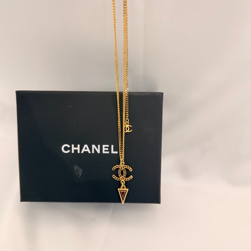 Chanel 雙C倒三角項鏈-18