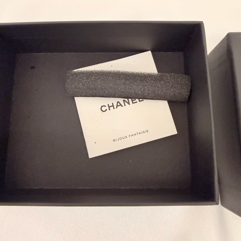 Chanel 雙C倒三角項鏈-31