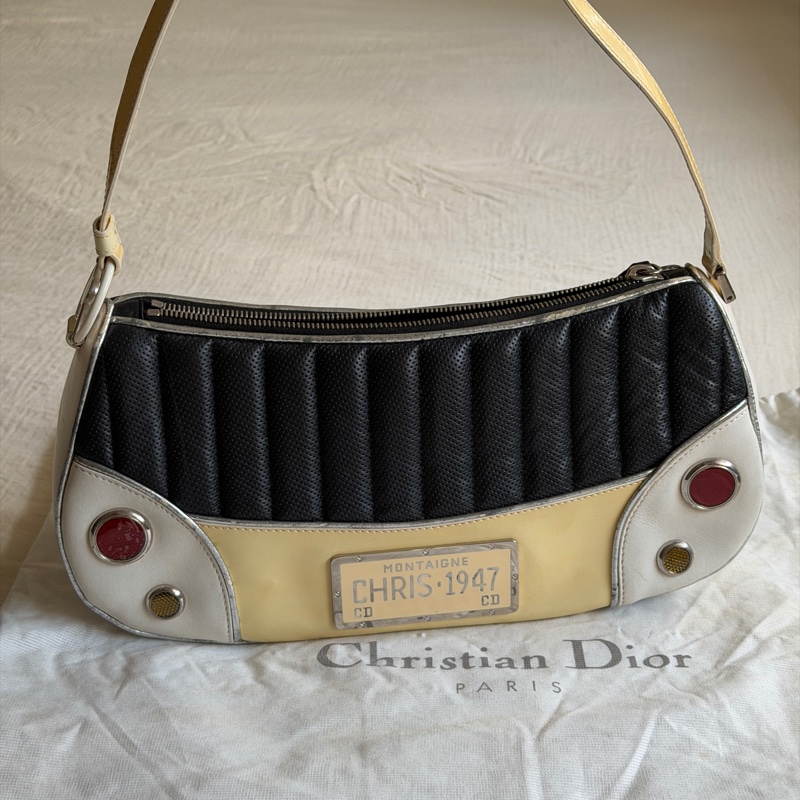 台灣全網唯一/絕無僅有 Dior 2001 秀款/凱迪拉克汽車包 /Dior MONTAIGNE CADILLAC CHAIN 1947 /john galliano 海盜-2