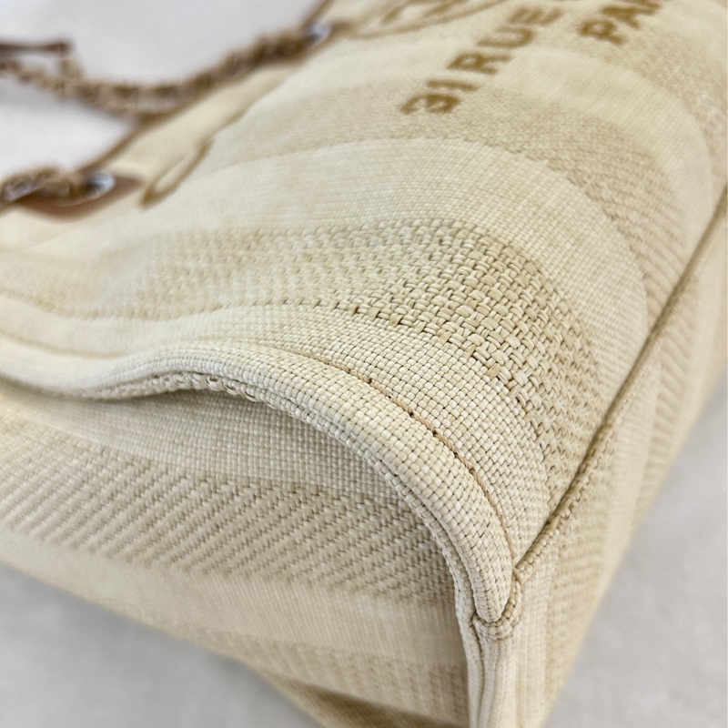 Chanel A67001奶茶色小款沙灘包(29開)-4