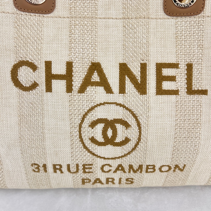 Chanel A67001奶茶色小款沙灘包(29開)-8