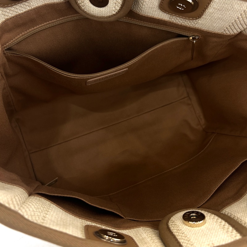 Chanel A67001奶茶色小款沙灘包(29開)-10