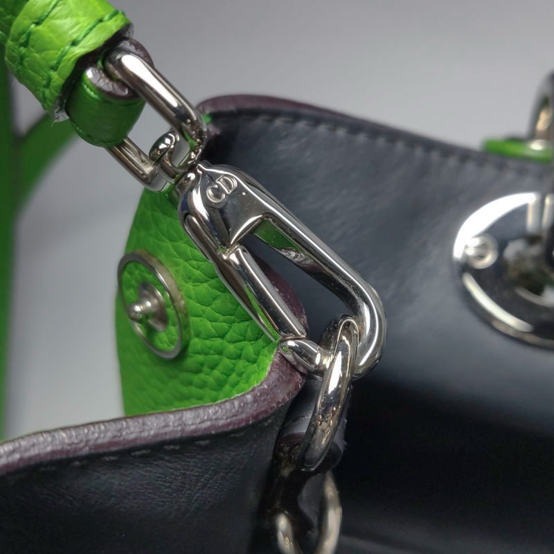 Dior Diorissimo迷你牛皮純色Dior字母吊飾斜背包單肩包-14