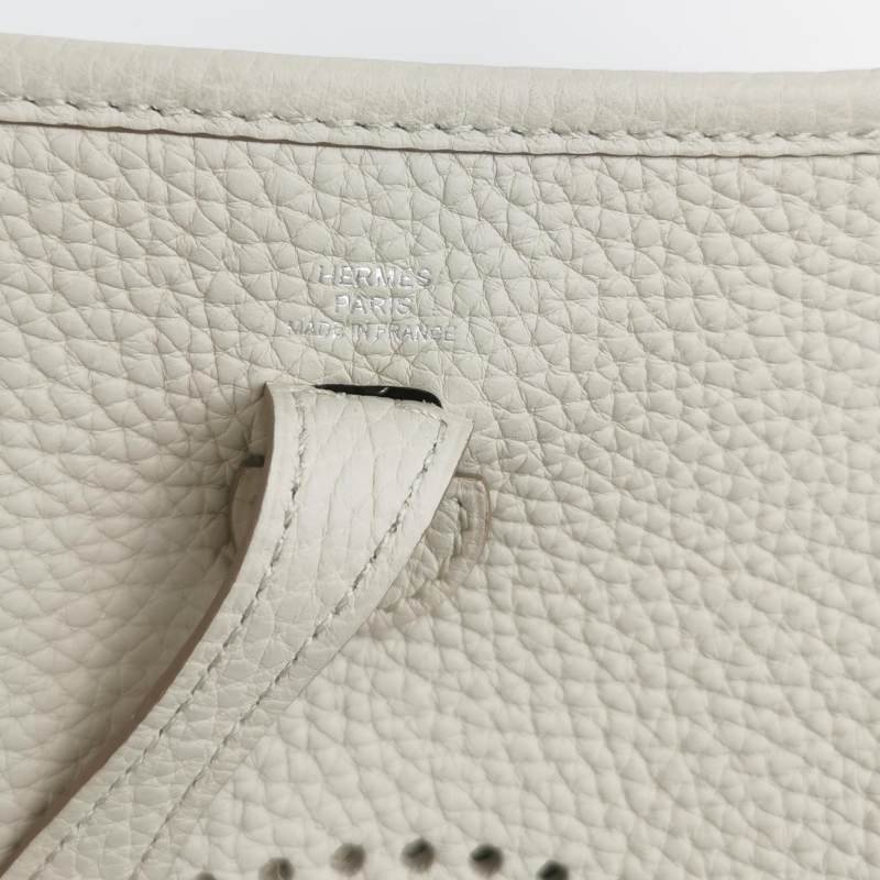 Hermes Evelyne16斜背包單肩包Clemence（TC）牛皮銀扣8L冰川白U刻-7