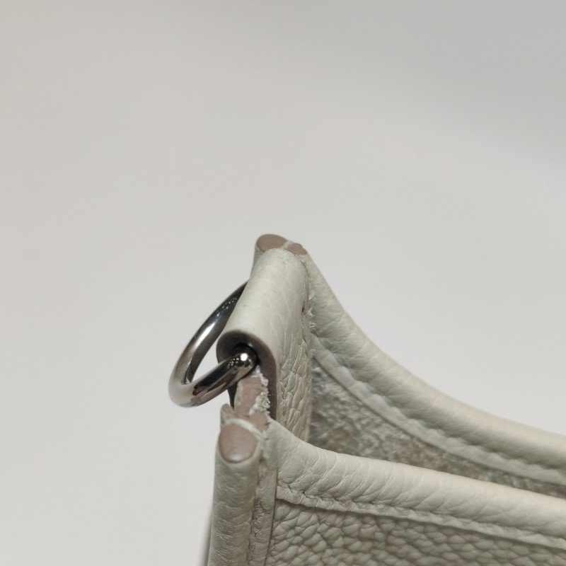 Hermes Evelyne16斜背包單肩包Clemence（TC）牛皮銀扣8L冰川白U刻-17