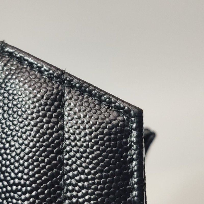 Saint Laurent Envelope牛皮純色V紋絎縫YSL標誌肩包肩包-17