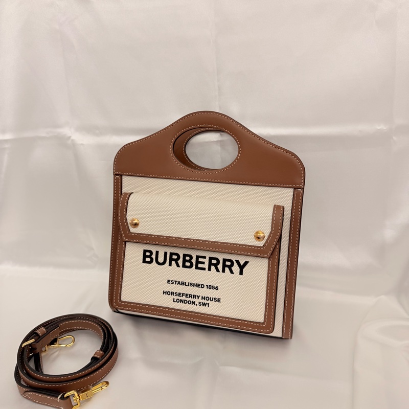 Burberry 牛皮拼帆布 mini pocket斜背包-6