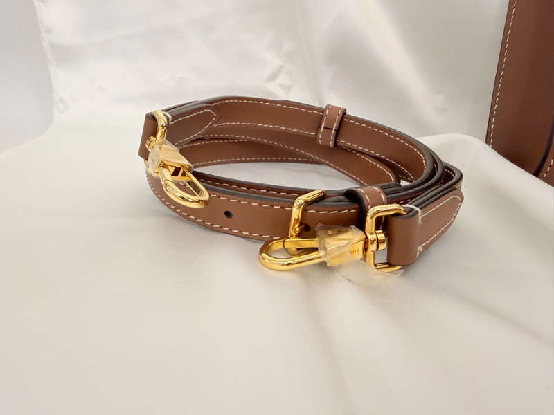 Burberry 牛皮拼帆布 mini pocket斜背包-54