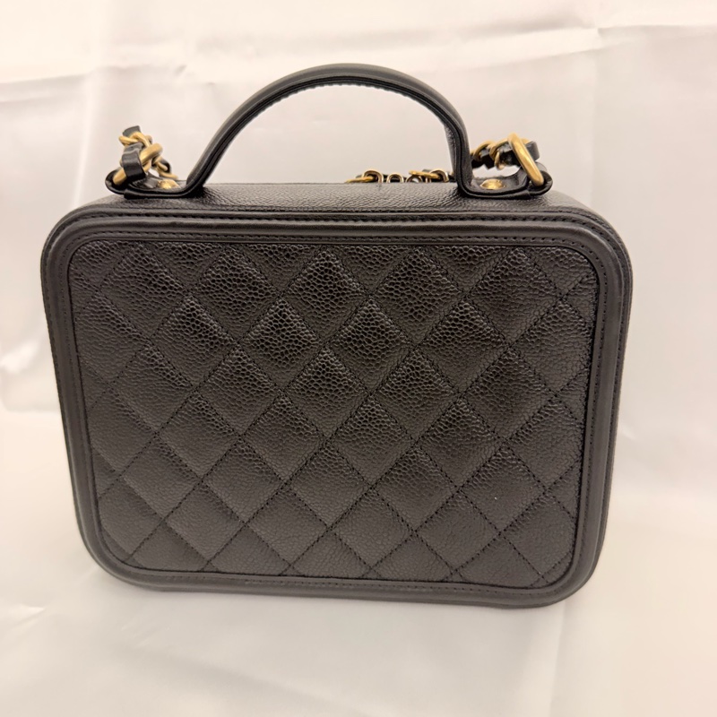 Chanel Vanity case 黑荔枝皮斜背包-8