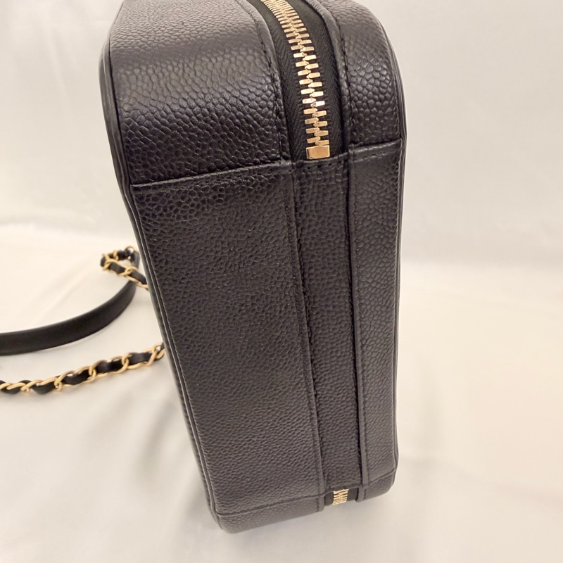 Chanel Vanity case 黑荔枝皮斜背包-16