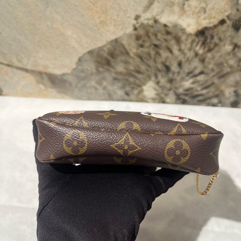Louis Vuitton Vivienne Xmas季節款小化妝包 限定款-4