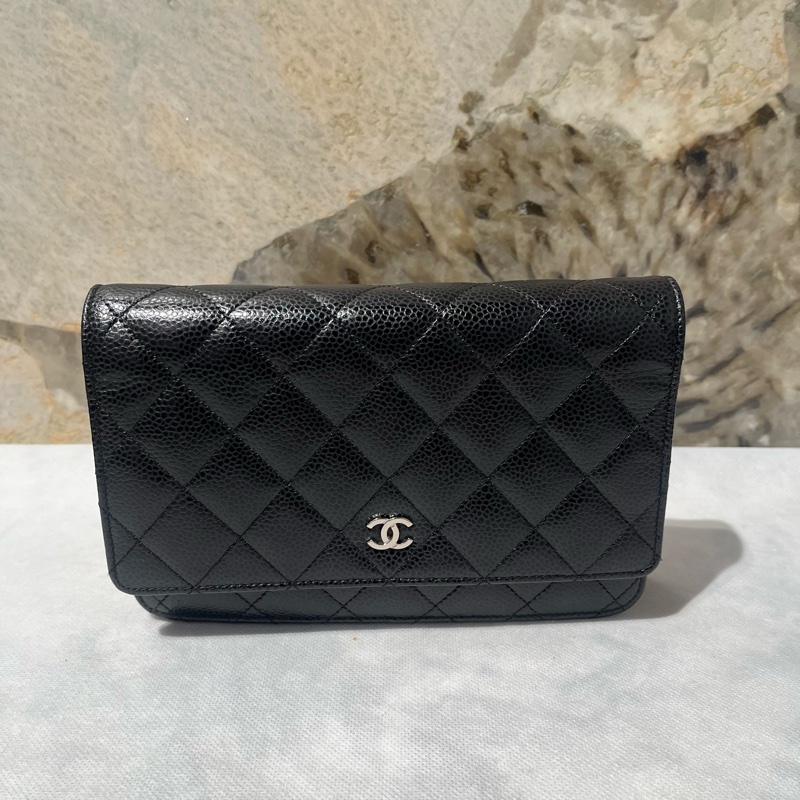 Chanel 黑銀釦式WOC-0