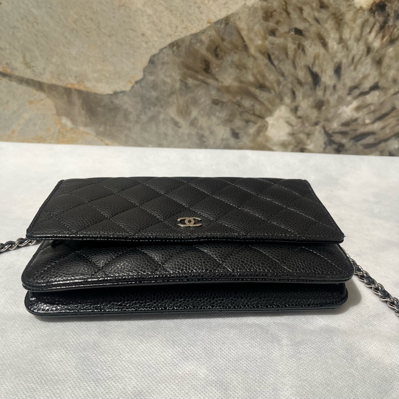 Chanel 黑銀釦式WOC-4