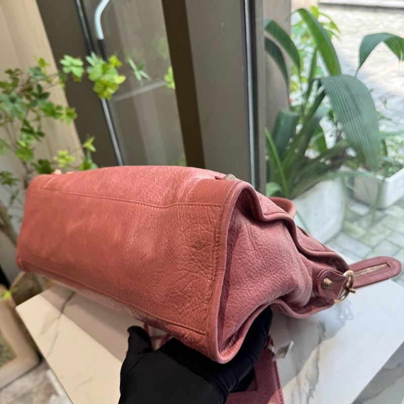 99新Balenciaga巴黎世家 機車包 中號 粉色 油蠟皮 手提包單肩包斜背包 底長37cm ❤️正品-5