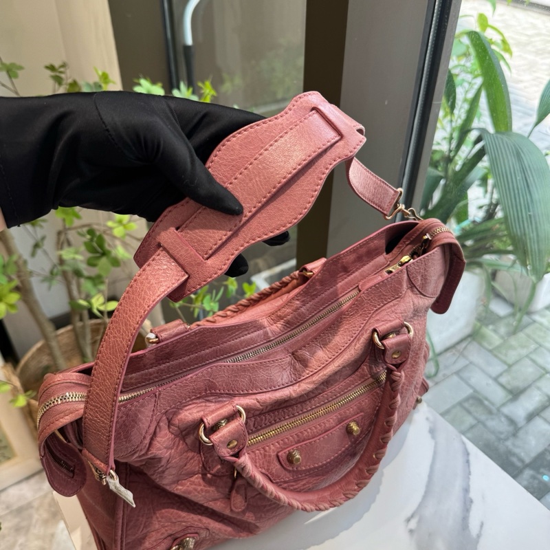 99新Balenciaga巴黎世家 機車包 中號 粉色 油蠟皮 手提包單肩包斜背包 底長37cm ❤️正品-7