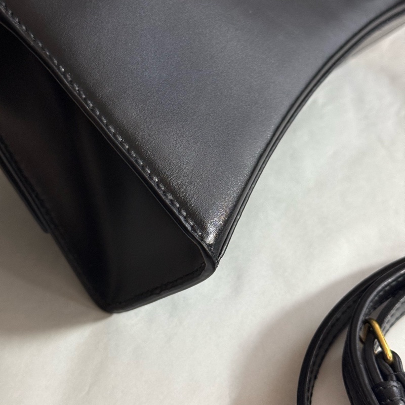 Balenciaga巴黎世家黑金牛皮hourglass沙漏包xs 手提單肩斜挎包金扣-11