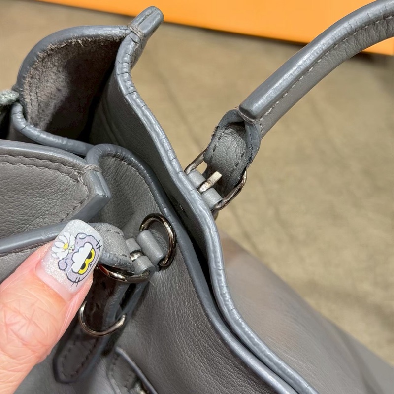 BALENCIAGA Mini Zip Papier 小羊皮手提斜背兩用包-13