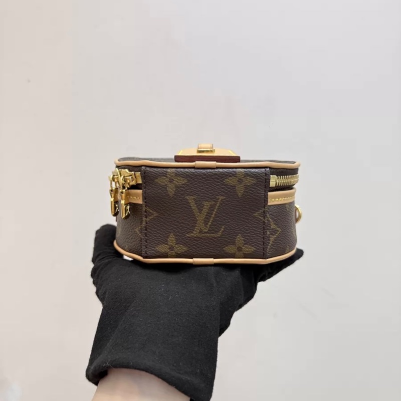 Celine 凯旋门金扣 很少见的帆布拼金棕搭配 非常实用容量大-8