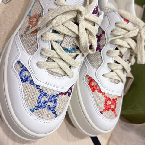 9.9新 Gucci刺繡球鞋 38.5