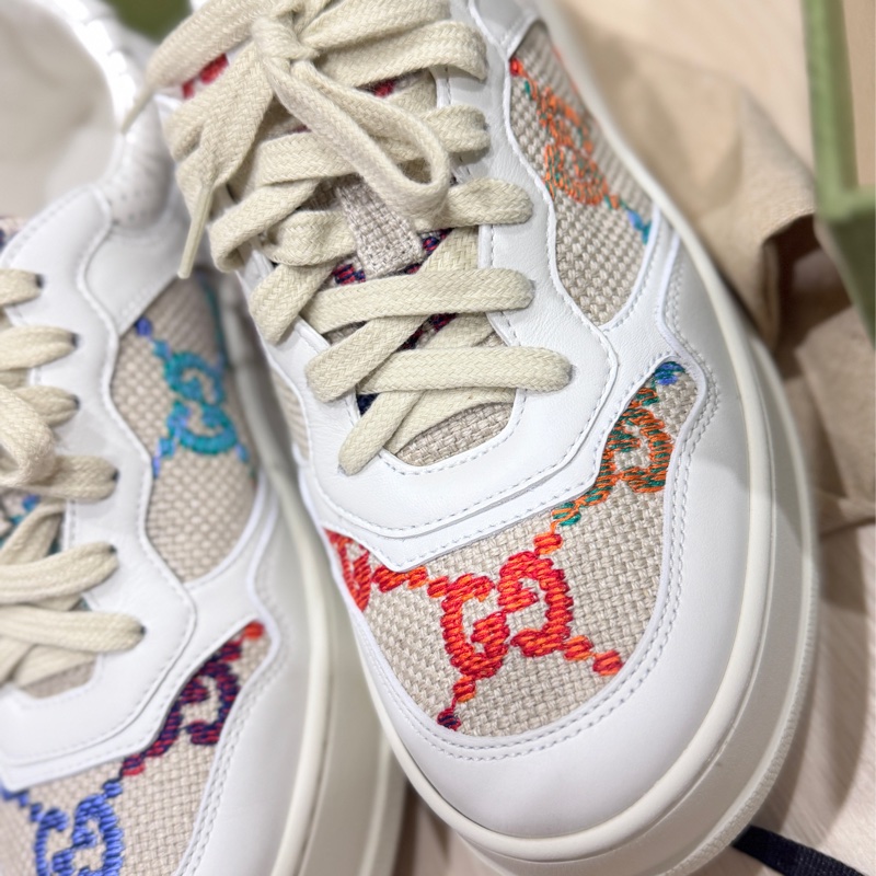 9.9新 Gucci刺繡球鞋 38.5-1
