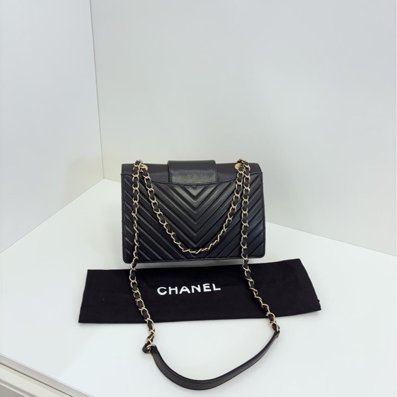 Chanel邮差包链条包，黑金V字纹，可单间可斜挎，经典款-2
