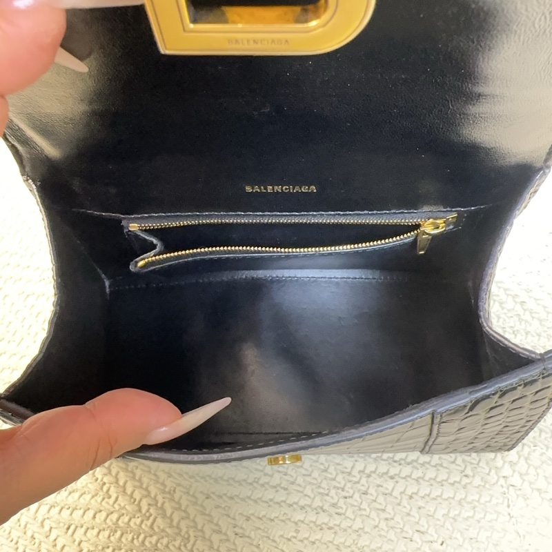 Balenciaga巴黎世家 黑金沙漏單肩斜挎包 S碼 尺寸:23*15*10-5