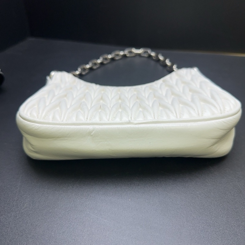 繆繆/MIUMIU褶皺 matelasse cire hobo 單肩包復古油蠟皮  尺寸20*5*17-5