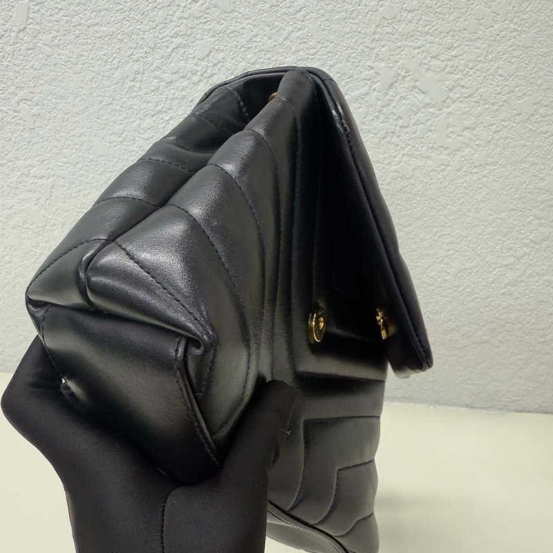 YSL 聖羅蘭 方胖子 黑金 小號 鏈條包 尺寸：24×8cm-17