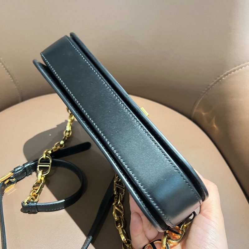 迪奧/Dior Montaigne蒙田30包牛皮純色CD標誌斜挎包 底長22.5-4