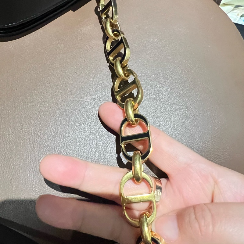 迪奧/Dior Montaigne蒙田30包牛皮純色CD標誌斜挎包 底長22.5-7