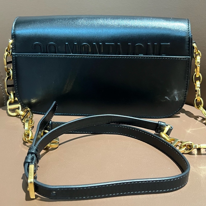 迪奧/Dior Montaigne蒙田30包牛皮純色CD標誌斜挎包 底長22.5-8