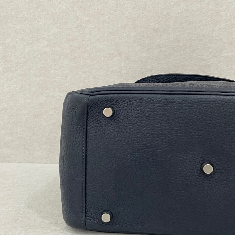 Hermes Lindy 30 午夜藍銀扣-5