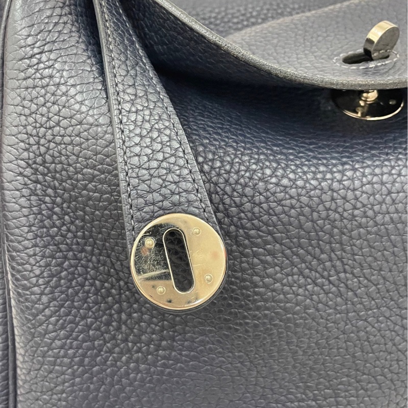 Hermes Lindy 30 午夜藍銀扣-15