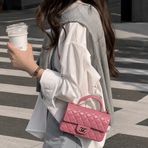 914intheair精品代購『全新閒置』Chanel cf mini handle  草莓牛奶色 提把包 手提包 口蓋