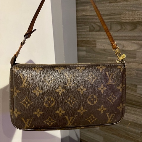 22弄」Louis Vuitton vintage M51980 大麻將包 麻將包 老包 古董 小包 斜背包 腋下包 肩背包