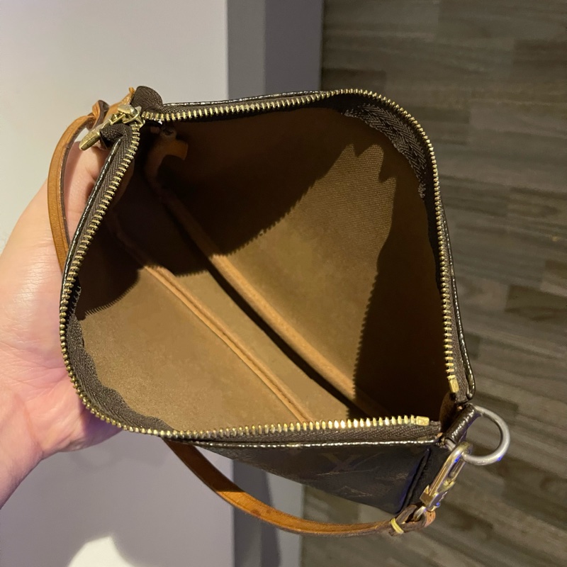 22弄」Louis Vuitton vintage M51980 大麻將包 麻將包 老包 古董 小包 斜背包 腋下包 肩背包-12