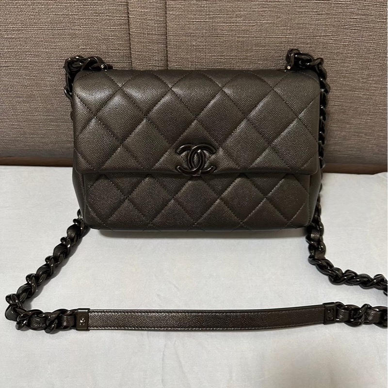 Chanel so black 黑天使限量口蓋包-0