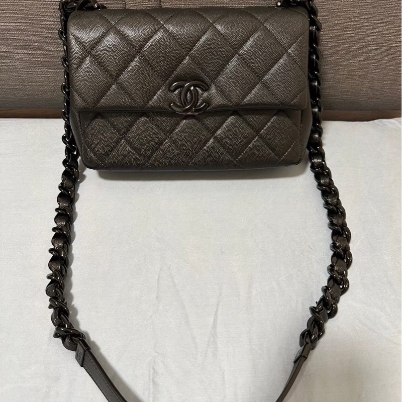 Chanel so black 黑天使限量口蓋包-3