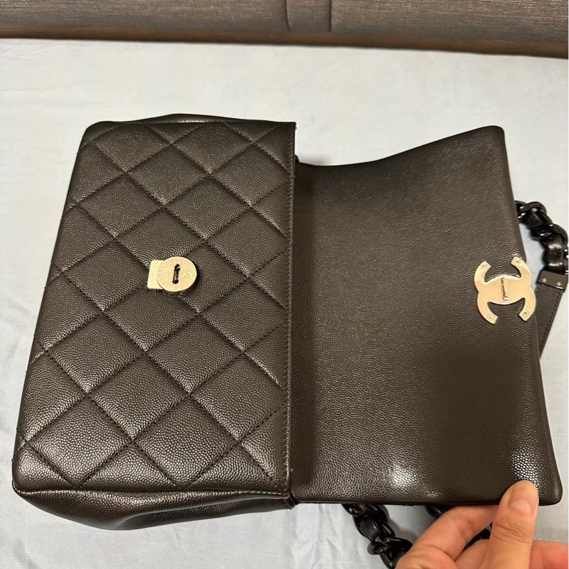 Chanel so black 黑天使限量口蓋包-4