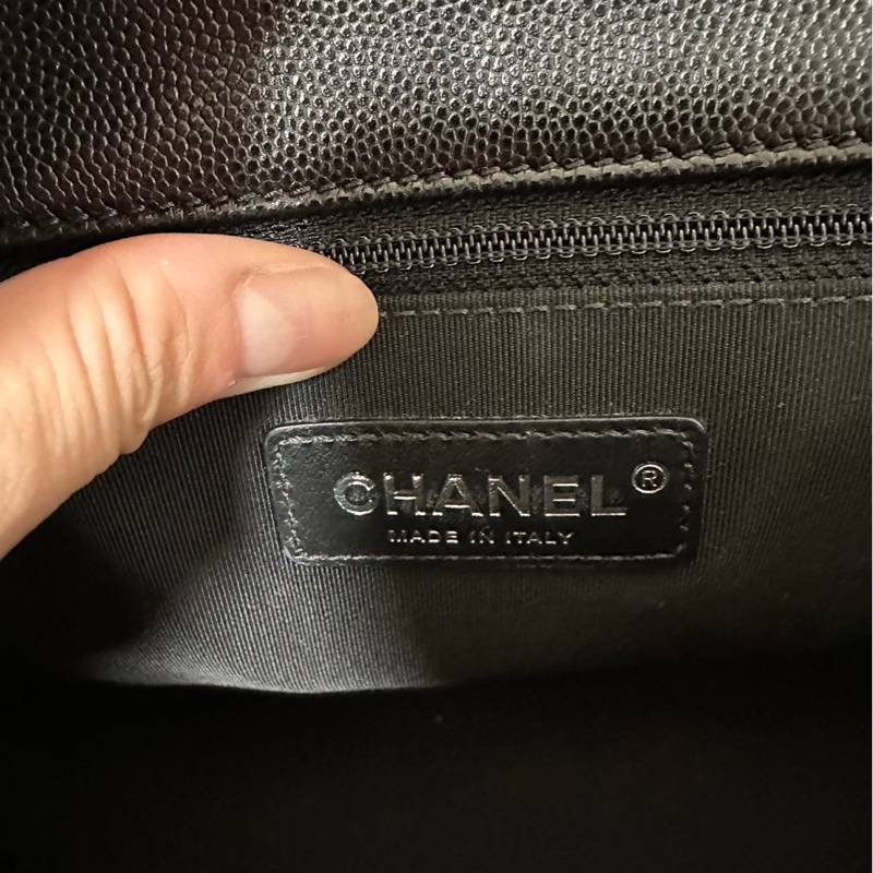 Chanel so black 黑天使限量口蓋包-16