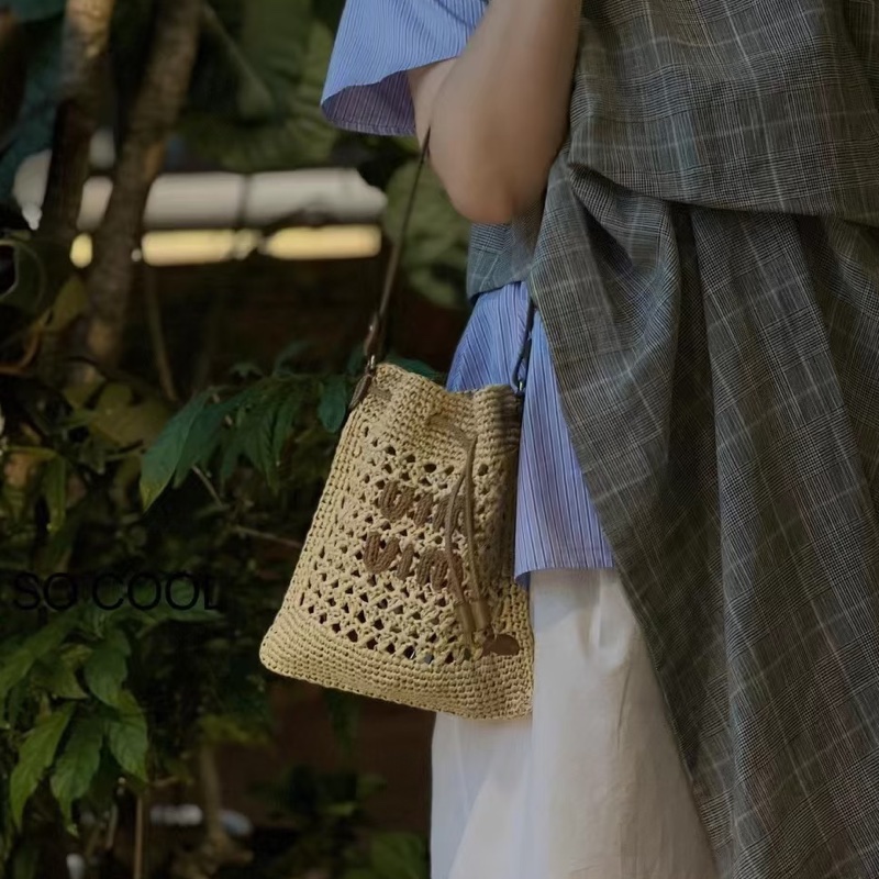 Miu Miu 草編包 腋下包 福袋包-30