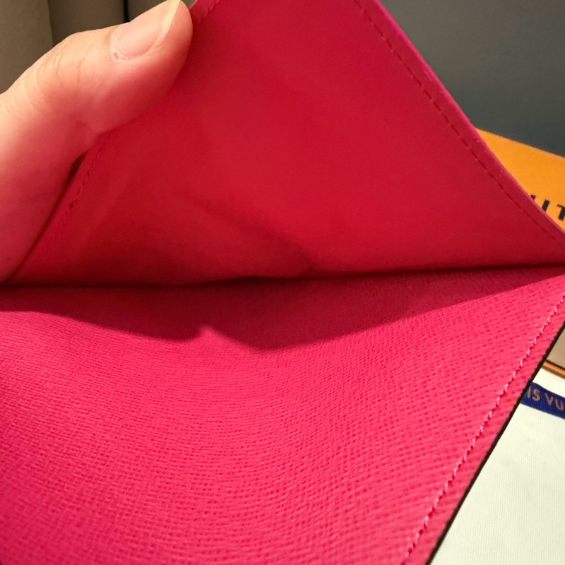 Louis Vuitton LV老花拚皮 Colormania系列牛皮護照套 護照夾-9